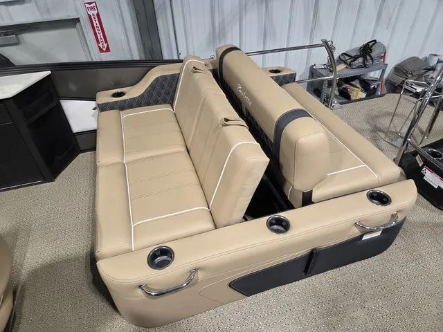 Slide: The Image of Luxurious seating in Barletta Boats Lusso 25UE 2026 model. - 13