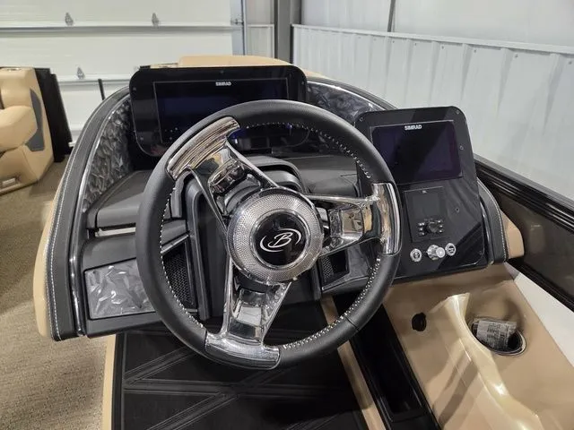 Slide: The Image of Interior view of 2026 Barletta Lusso 25UE helm. - 23