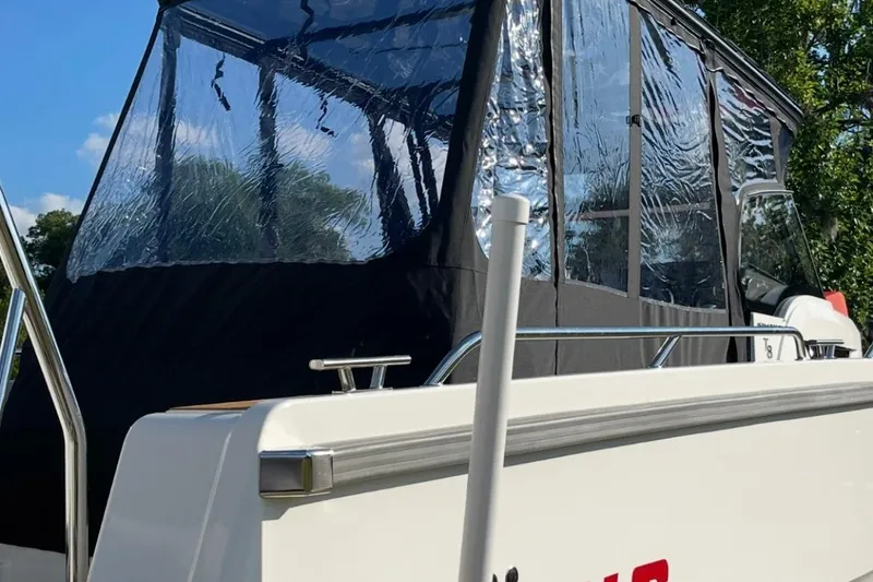 Slide: The Image of Nimbus T8 - Bow - 6