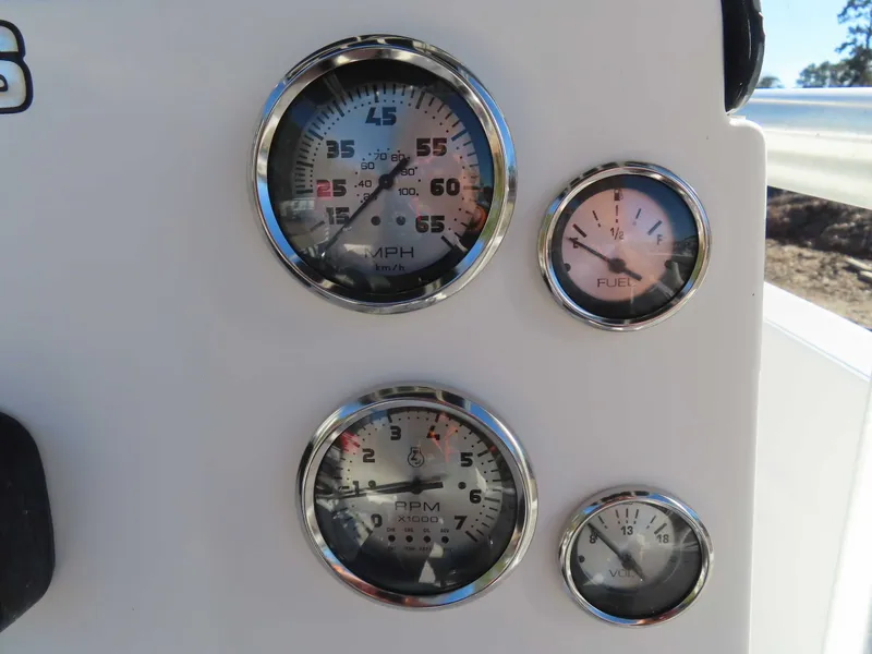 Slide: The Image of Sea Fox 206 Center Console 2009 - 16