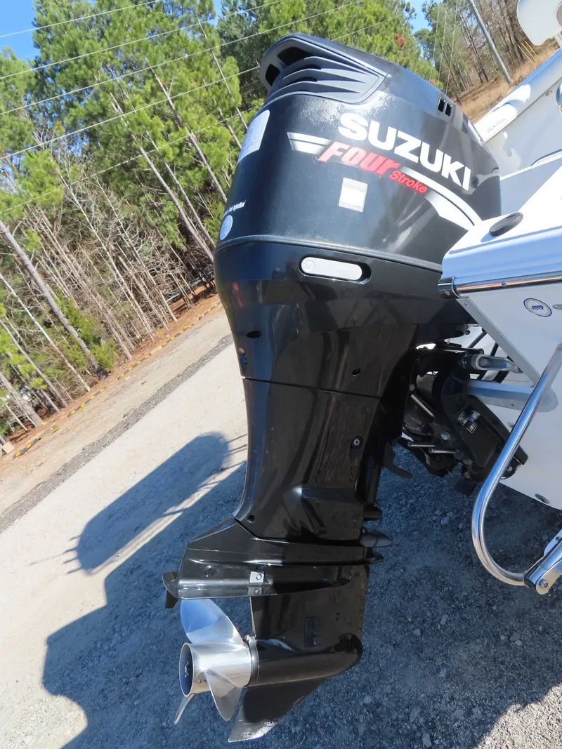 Slide: The Image of Sea Fox 206 Center Console 2009 - 6