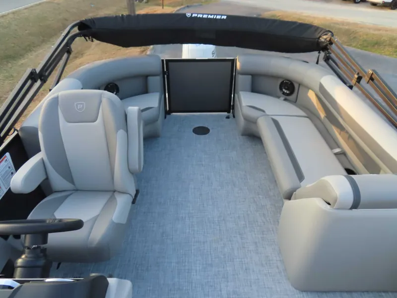 Slide: The Image of Premier Sunscape 200 RF XLC (25 PTX) 2026 - 12