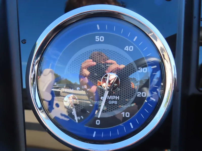 Slide: The Image of Premier Sunscape 220 RL (25 PTX) 2026 - 20