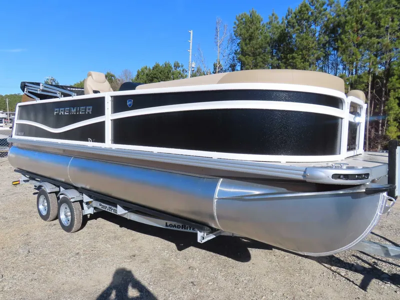 Slide: The Image of Premier Sunscape 220 RL (25 PTX) 2026 - 7