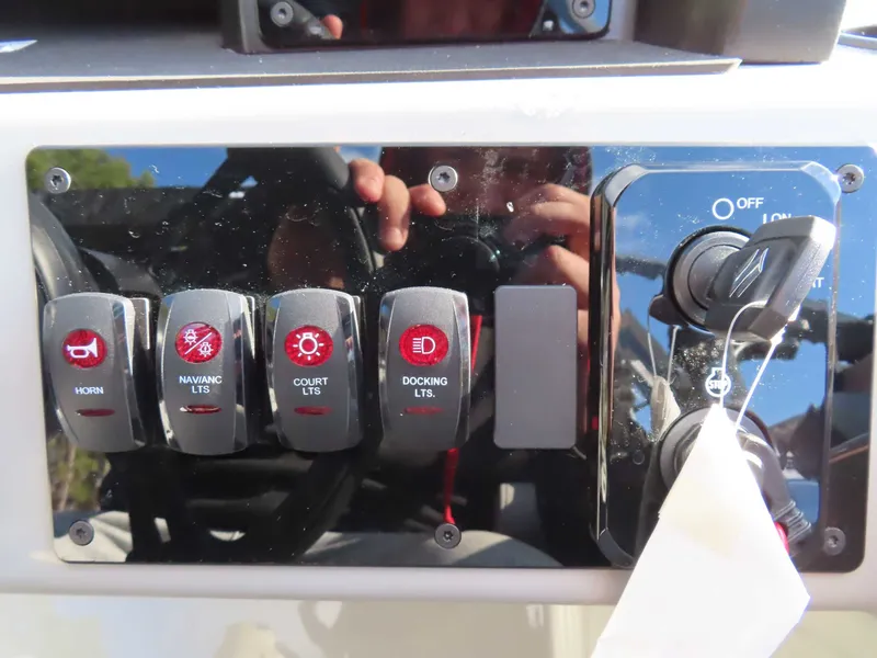 Slide: The Image of Premier Sunscape 200 RL (25 PTX) 2026 - 17