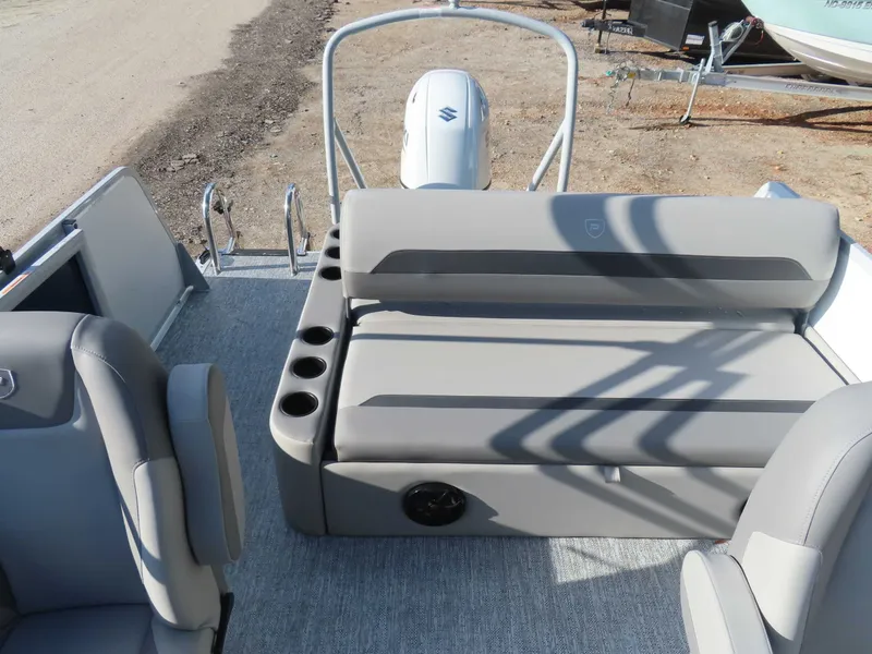 Slide: The Image of Premier Sunscape 200 RL (25 PTX) 2026 - 23