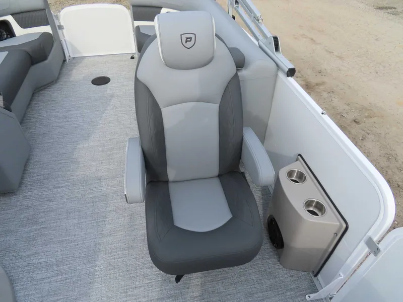 Slide: The Image of Premier Solaris 230 RF (28 PTX) 2026 - 13