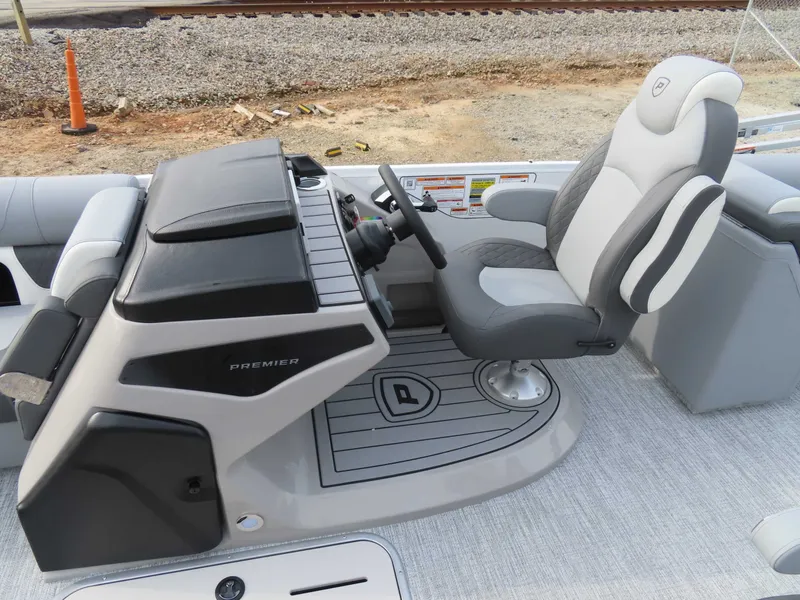 Slide: The Image of Premier Solaris 230 RF (28 PTX) 2026 - 15