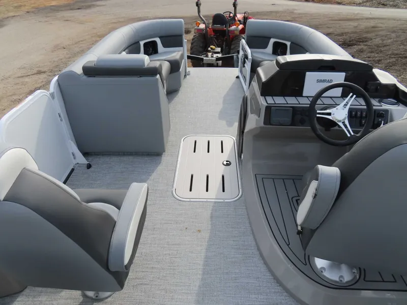 Slide: The Image of Premier Solaris 230 RF (28 PTX) 2026 - 28