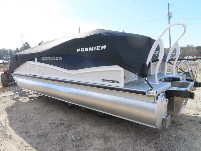 Slide: The Image of Premier Solaris 230 RF (28 PTX) 2026 - 31