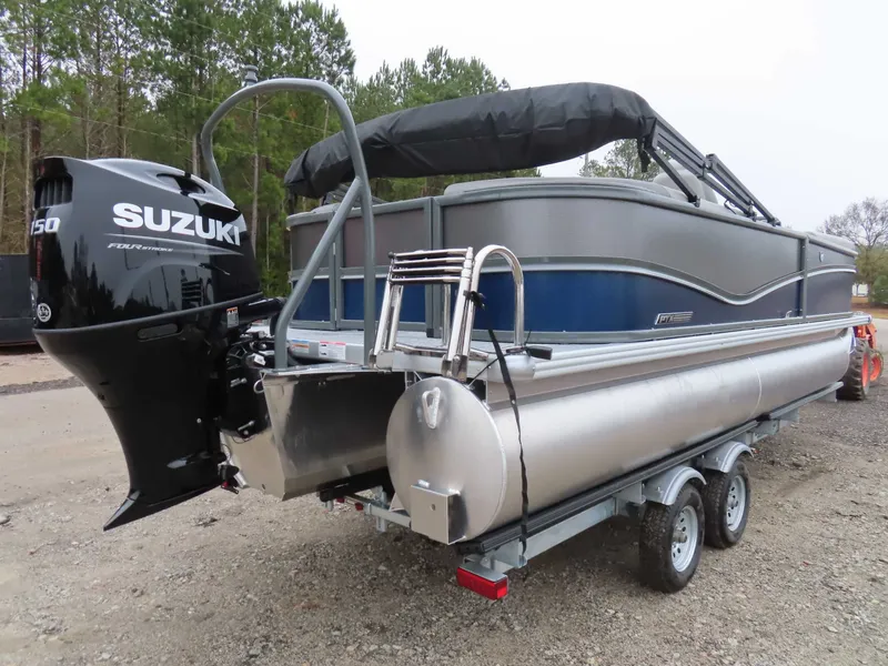 Slide: The Image of Premier Sunscape 220 RF (25 PTX) 2026 - 22