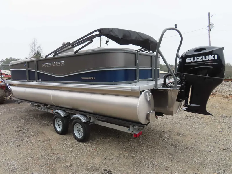 Slide: The Image of Premier Sunscape 220 RF (25 PTX) 2026 - 24