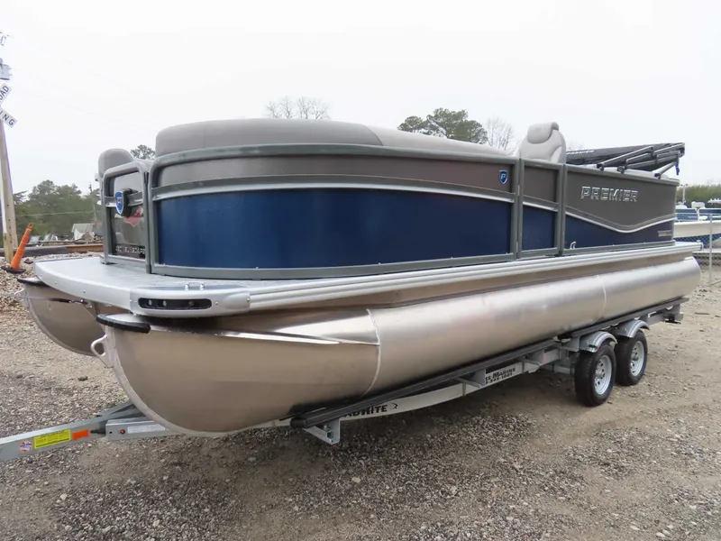 Slide: The Image of Premier Sunscape 220 RF (25 PTX) 2026 - 26