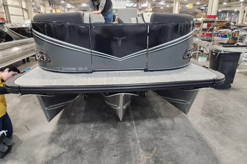 Slide: The Image of Mercury outboard motor on 2026 Tahoe Pontoon 23 LTZ Quad Lounge boat. - 9