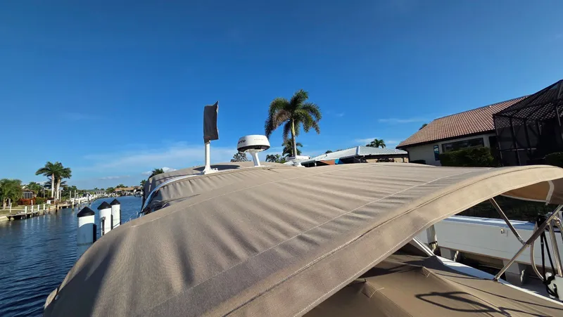 Slide: The Image of Sea Ray 450 Sundancer 1996 - 10