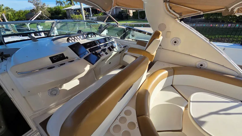 Slide: The Image of Sea Ray 450 Sundancer 1996 - 19