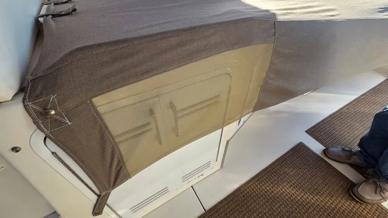 Slide: The Image of Sea Ray 450 Sundancer 1996 - 33