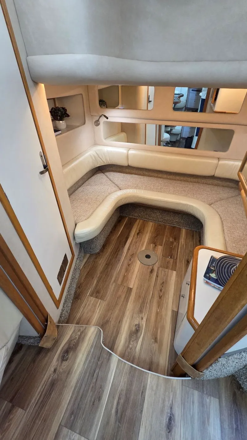 Slide: The Image of Sea Ray 450 Sundancer 1996 - 58