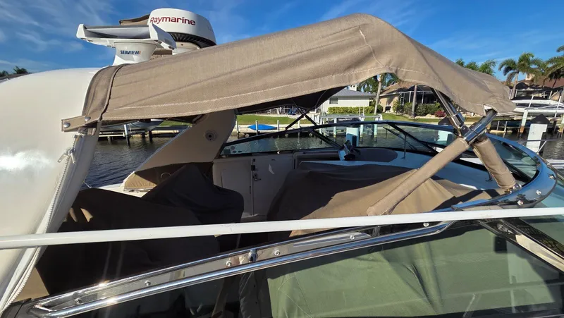 Slide: The Image of Sea Ray 450 Sundancer 1996 - 6