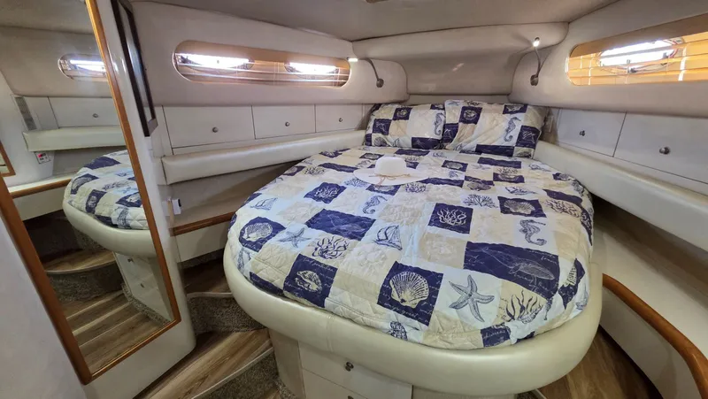 Slide: The Image of Sea Ray 450 Sundancer 1996 - 71