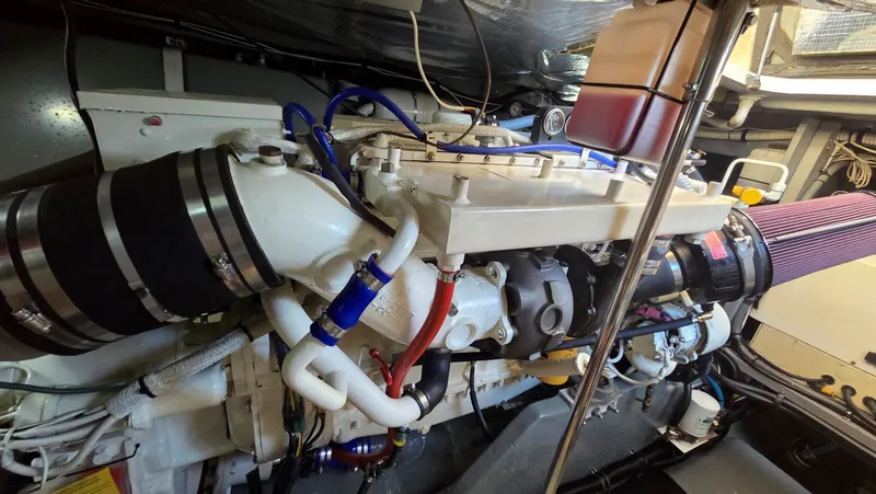 Slide: The Image of Sea Ray 450 Sundancer 1996 - 81