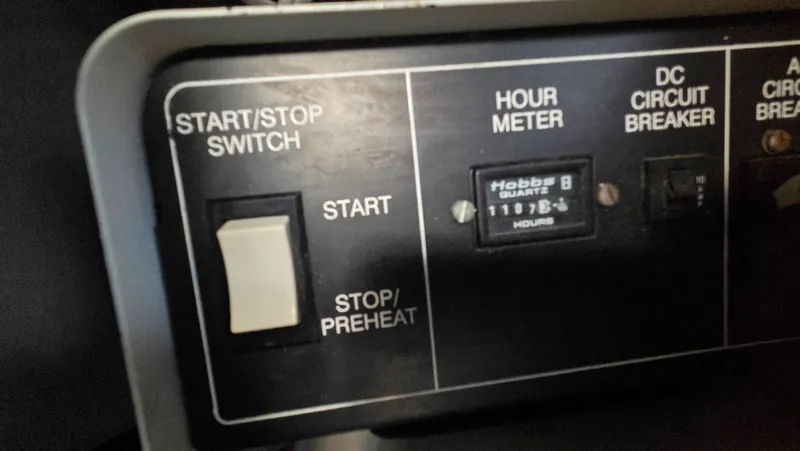 Slide: The Image of Sea Ray 450 Sundancer 1996 - 88