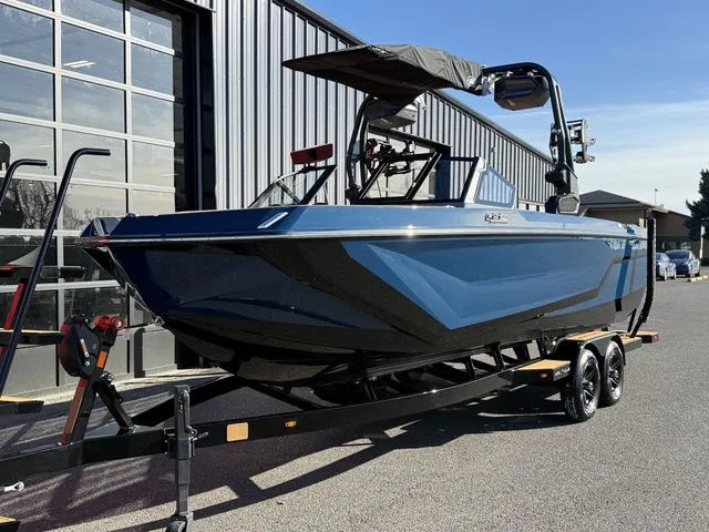 Slide: The Image of Nautique Super Air Nautique GS24 2026 - 3