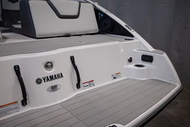 Slide: The Image of Yamaha SX250 2026 - 17