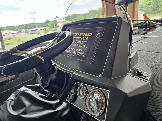 Slide: The Image of Ranger Z519 2024 - 15