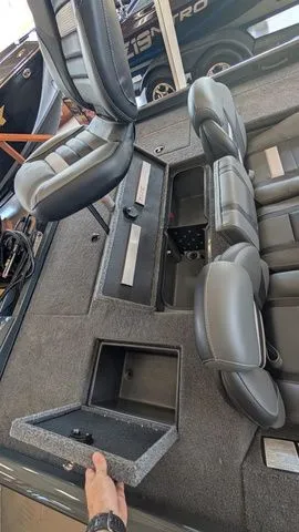 Slide: The Image of Ranger RT188C 2025 - 16