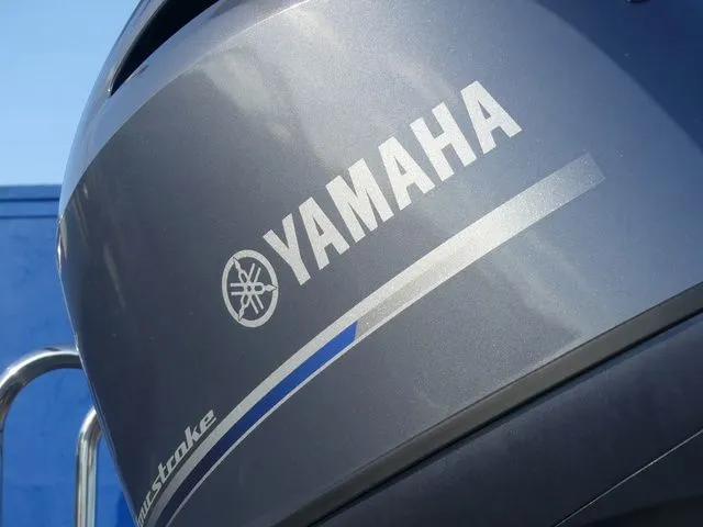 Slide: The Image of Crest Classic DLX 220 L CPT 2024 - 11