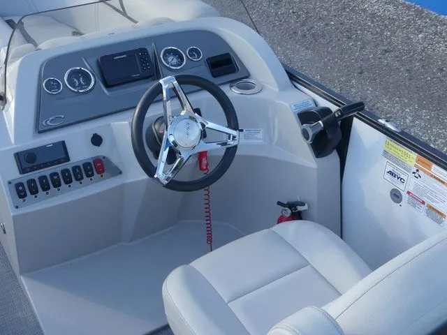 Slide: The Image of Crest Classic DLX 220 L CPT 2024 - 15