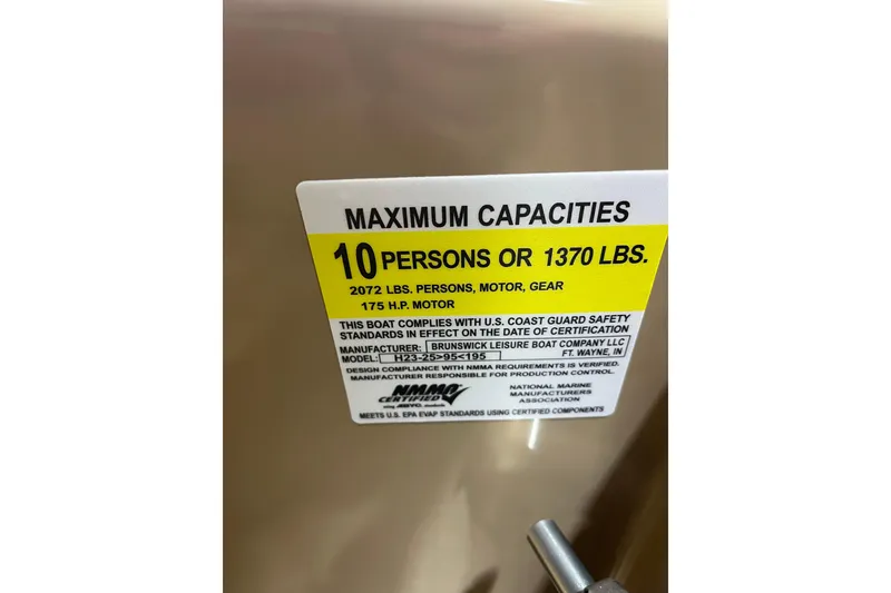 Slide: The Image of 2022 Harris Cruiser 230 capacity label: 10 persons or 1370 lbs, 175 HP motor. - 14