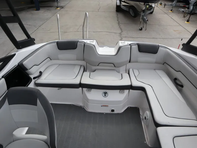 Slide: The Image of Yamaha AR190 2023 - 16