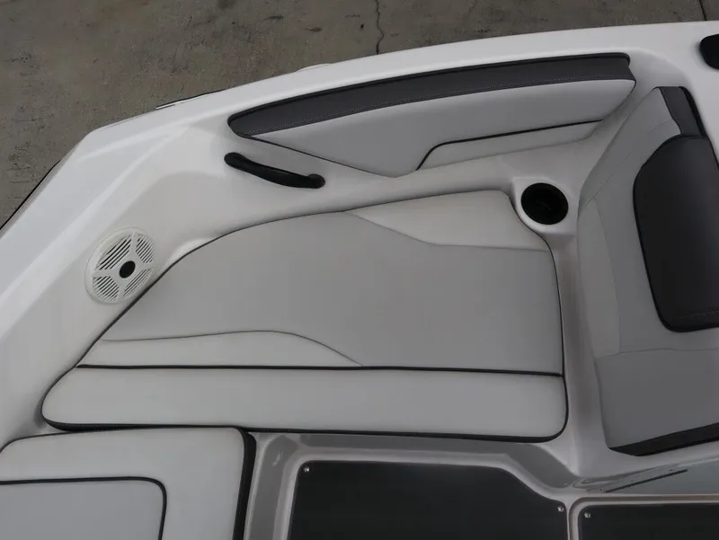 Slide: The Image of Yamaha AR190 2023 - 23