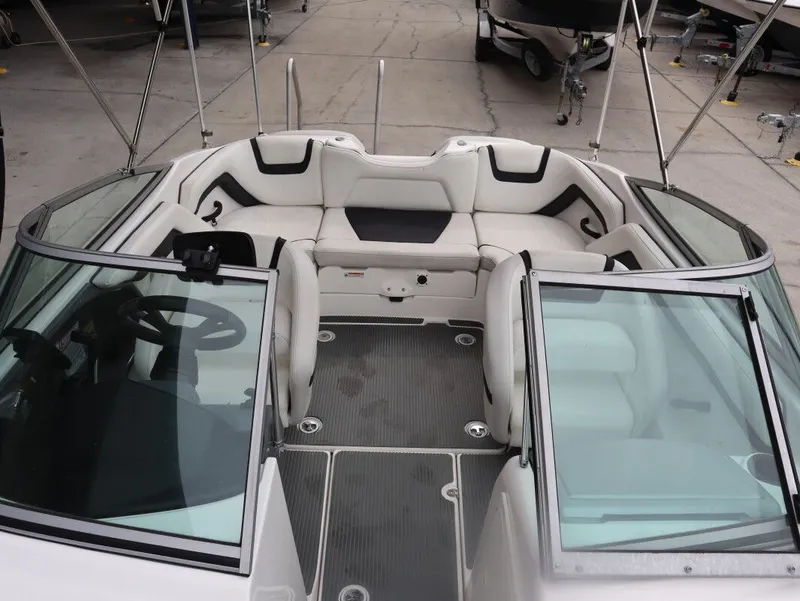 Slide: The Image of Yamaha SX190 2015 - 22