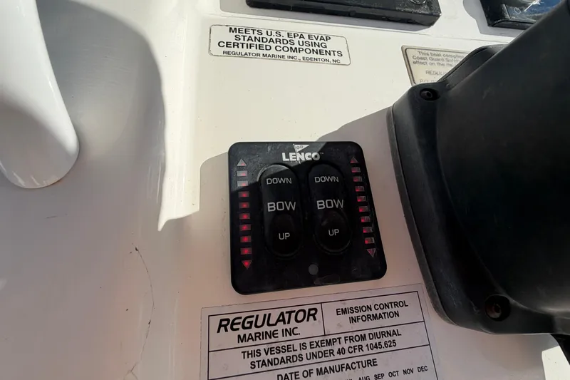 Slide: The Image of Control panel of a 2013 Regulator 24 Forward Seating boat with Yamaha ignition. - 38
