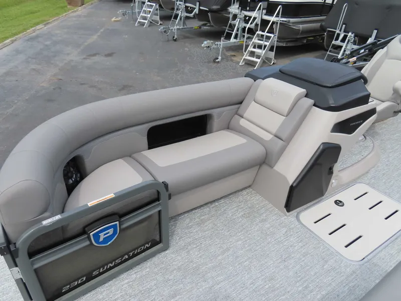 Slide: The Image of Premier Sunsation 230 Angler 2 Point (28 PTX) 2026 - 10