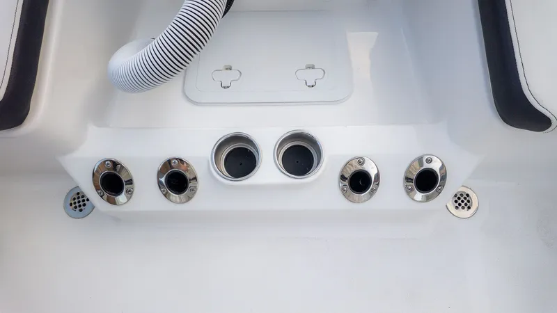 Slide: The Image of Tidewater 198 CC Adventure 2026 - 10