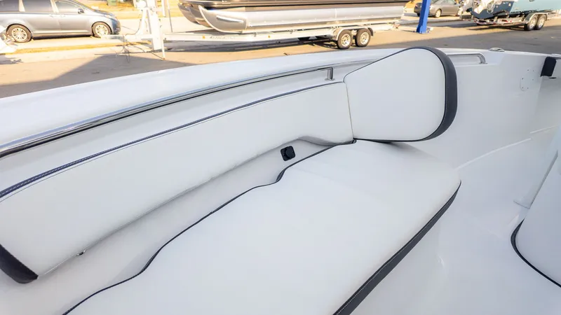 Slide: The Image of Tidewater 198 CC Adventure 2026 - 20