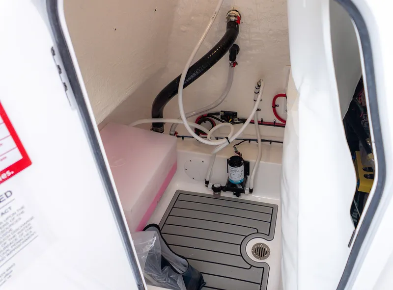 Slide: The Image of Tidewater 198 CC Adventure 2026 - 24