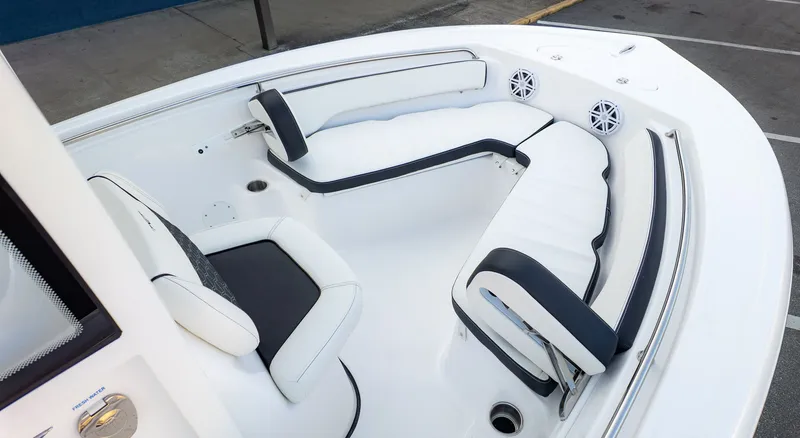 Slide: The Image of Tidewater 198 CC Adventure 2026 - 6