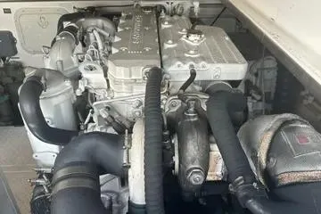 Slide: The Image of Engine compartment of 2007 Tiara Yachts 3000 Open. - 17