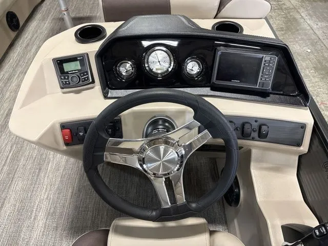 Slide: The Image of Bennington 22 S STERN RADIUS - QUAD BENCH 2026 - 5