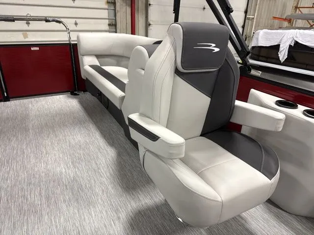 Slide: The Image of Bennington 22 S STERN RADIUS - QUAD BENCH - S-ONE - SPS 2026 - 6