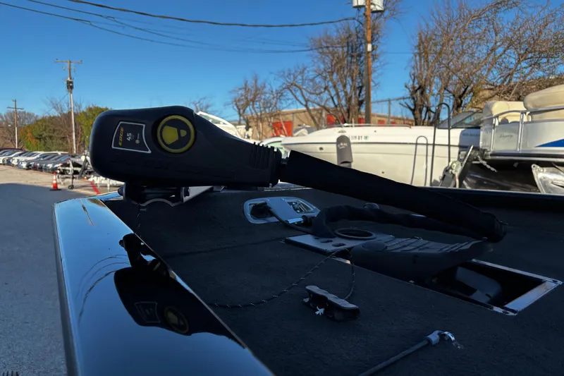 Slide: The Image of Open storage compartment on a 2014 Bass Tracker PRO TEAM 175 TXW boat. - 30