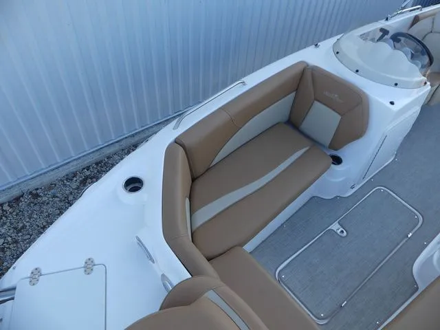 Slide: The Image of NauticStar 203 SC 2023 - 16