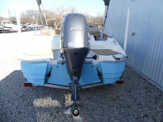 Slide: The Image of NauticStar 203 SC 2023 - 6