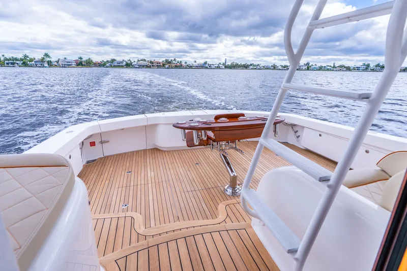 Slide: The Image of Viking 68 Enclosed Bridge 2019 - 11