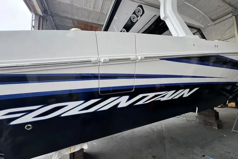 Slide: The Image of 2025 Fountain Powerboats 38 SCX 36 - 36